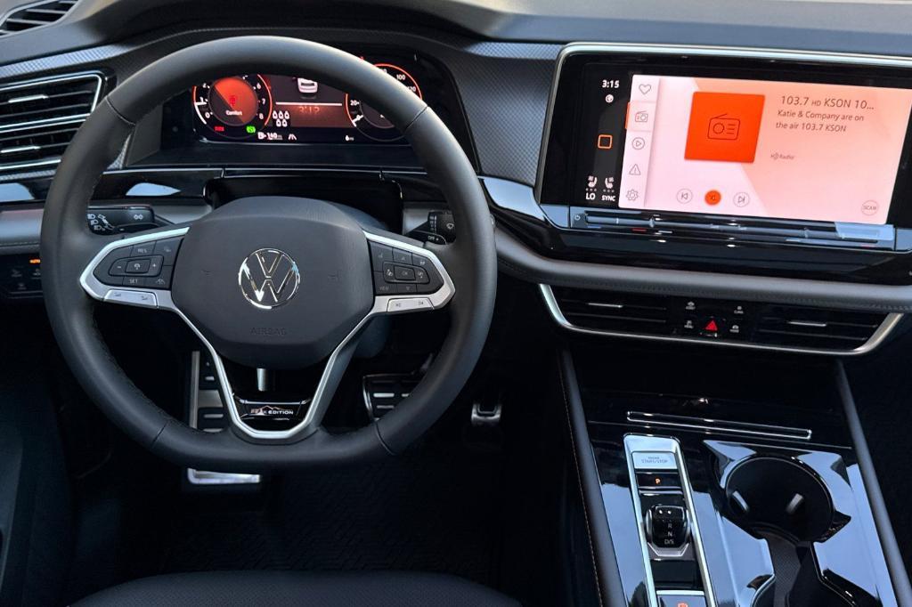 new 2026 Volkswagen Atlas car, priced at $47,548