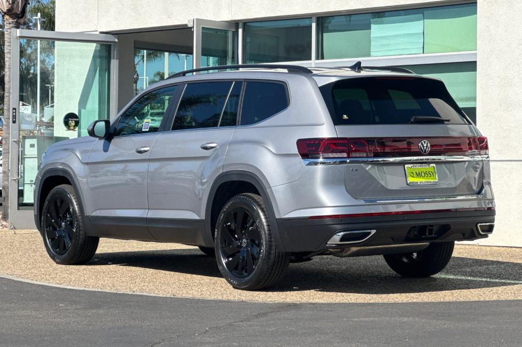 new 2026 Volkswagen Atlas car, priced at $45,007