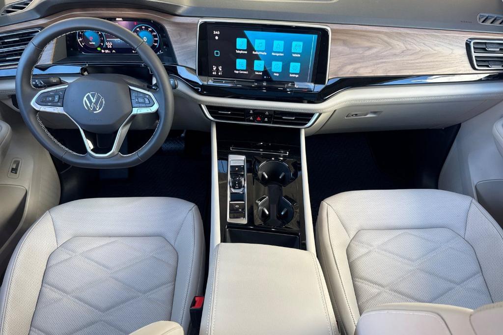 new 2026 Volkswagen Atlas car, priced at $45,007