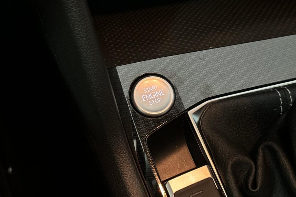 new 2026 Volkswagen Taos car, priced at $28,350