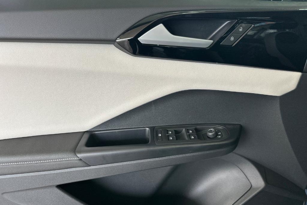 new 2026 Volkswagen Taos car, priced at $28,350