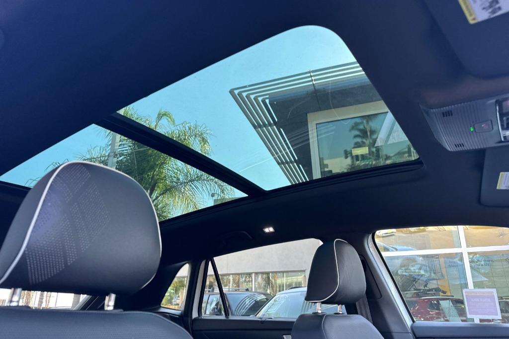 new 2025 Volkswagen Atlas Cross Sport car, priced at $47,281