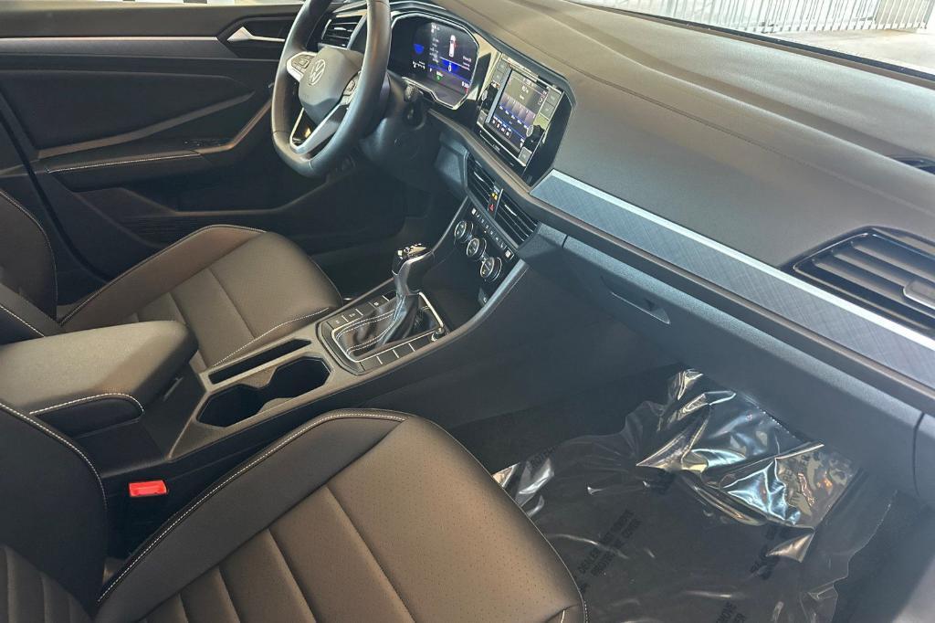 used 2024 Volkswagen Jetta car, priced at $21,998