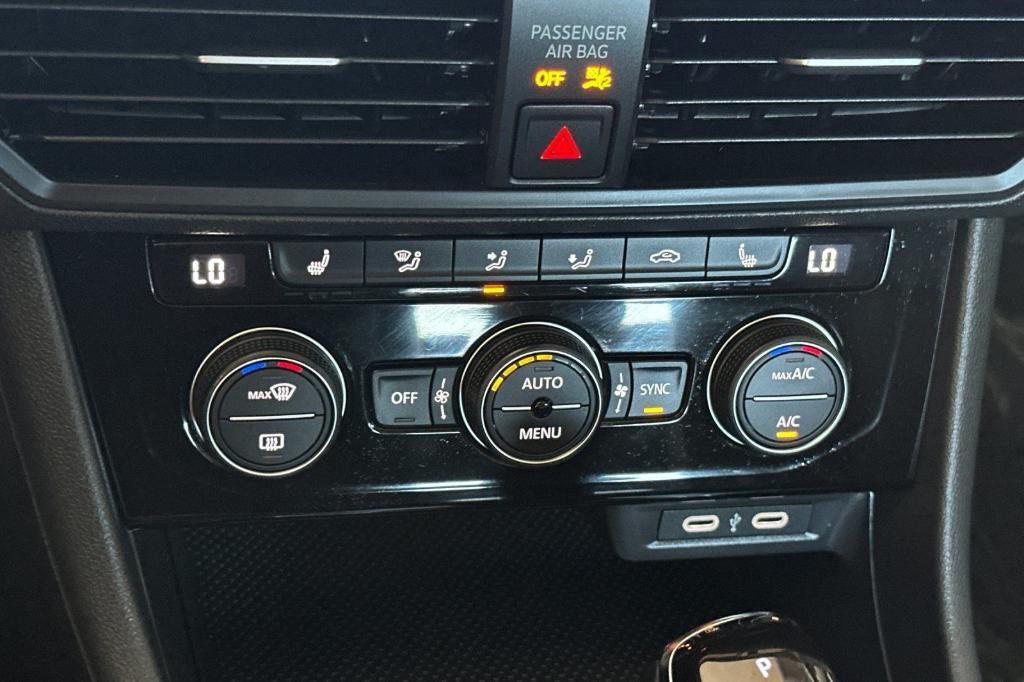 used 2024 Volkswagen Jetta car, priced at $21,998