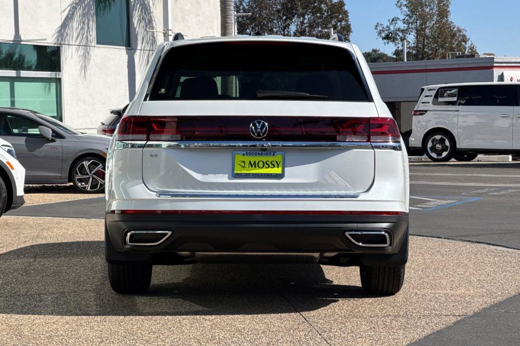 new 2026 Volkswagen Atlas car, priced at $39,253