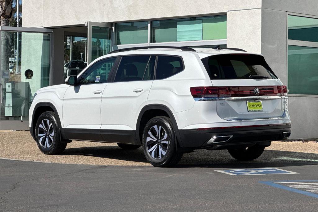 new 2026 Volkswagen Atlas car, priced at $39,253