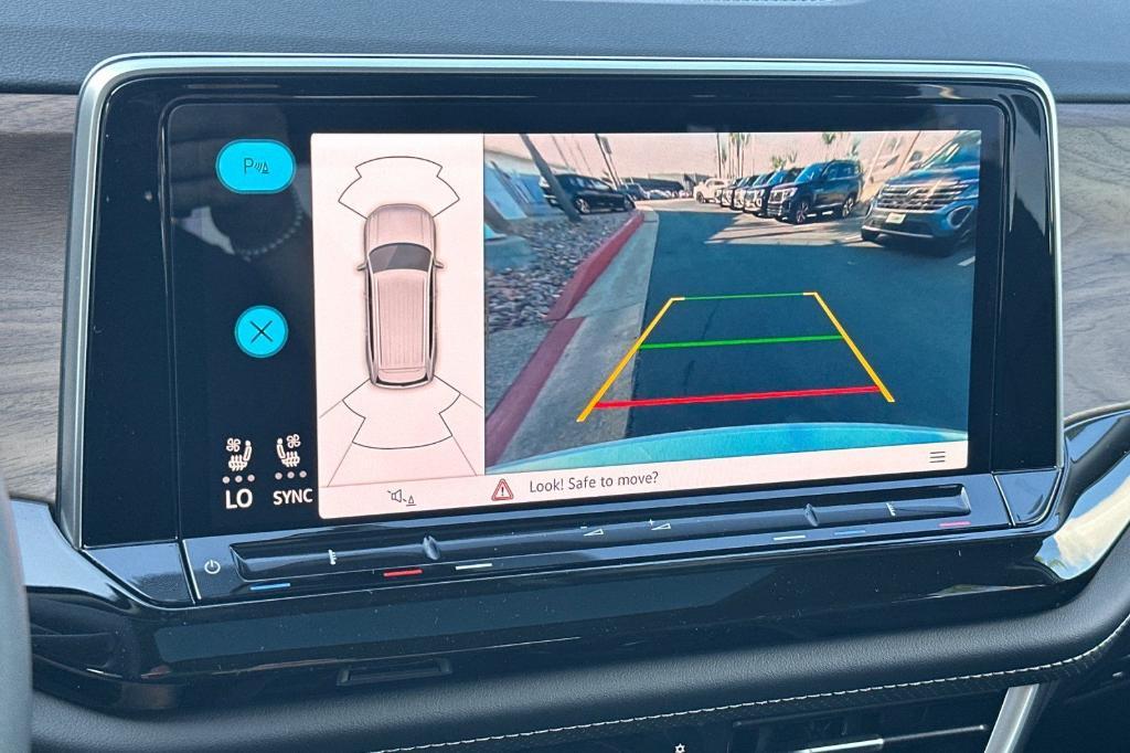 new 2026 Volkswagen Atlas car, priced at $45,699