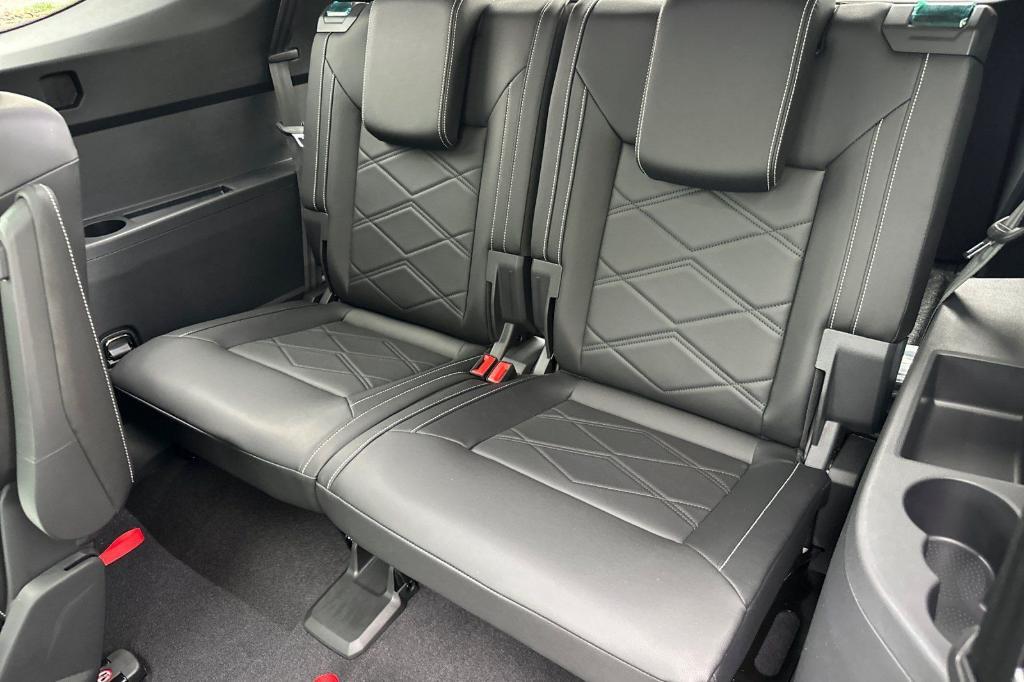 new 2026 Volkswagen Atlas car, priced at $47,949