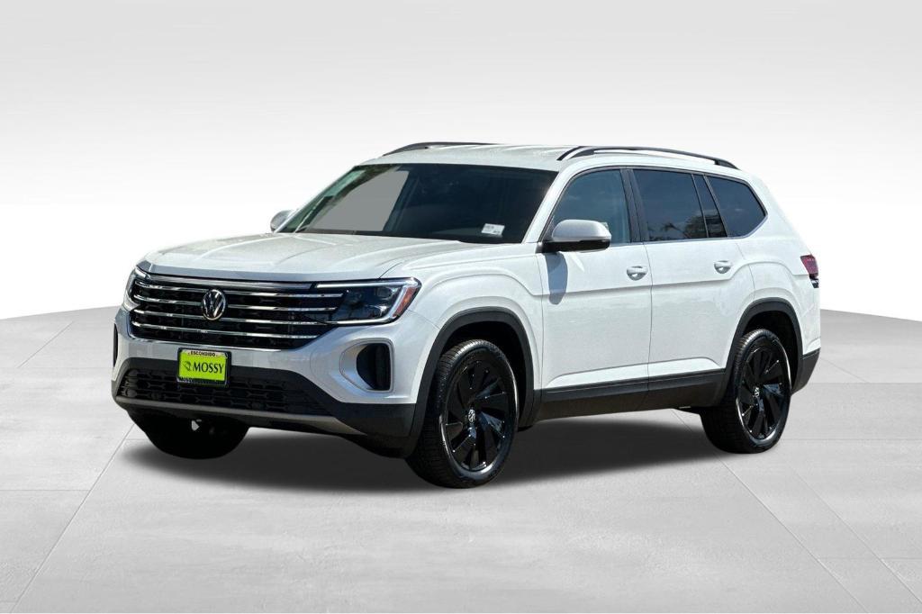 new 2026 Volkswagen Atlas car, priced at $43,881
