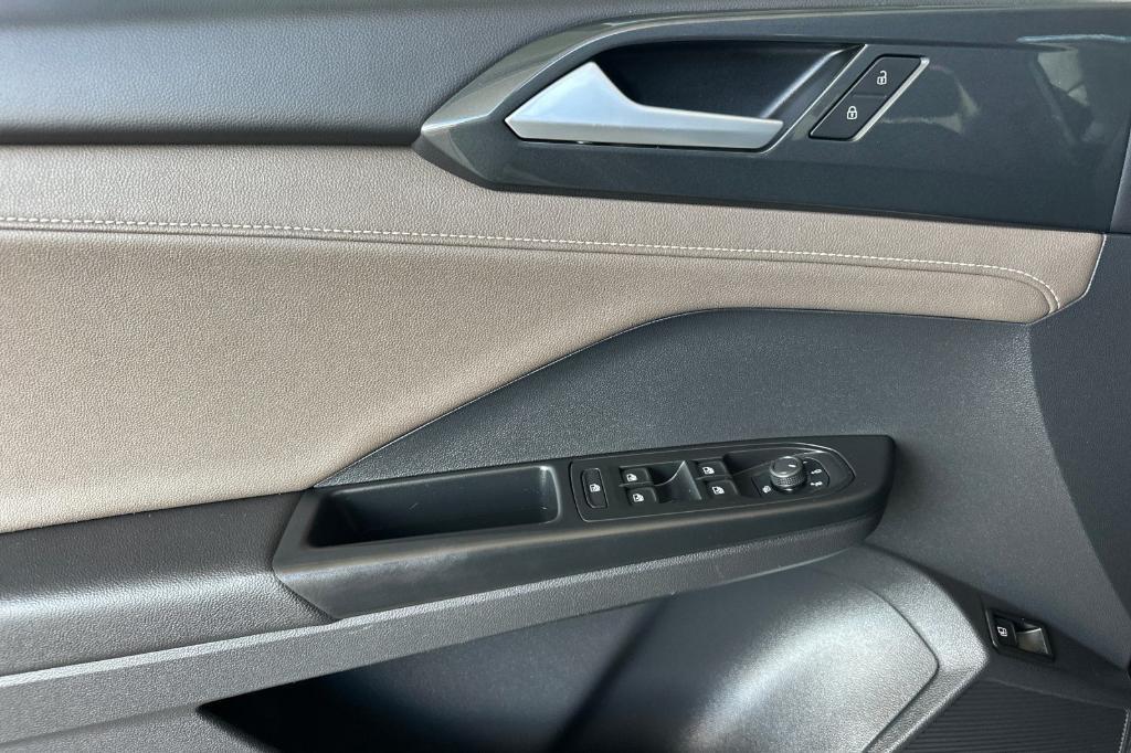 used 2022 Volkswagen Taos car, priced at $18,999