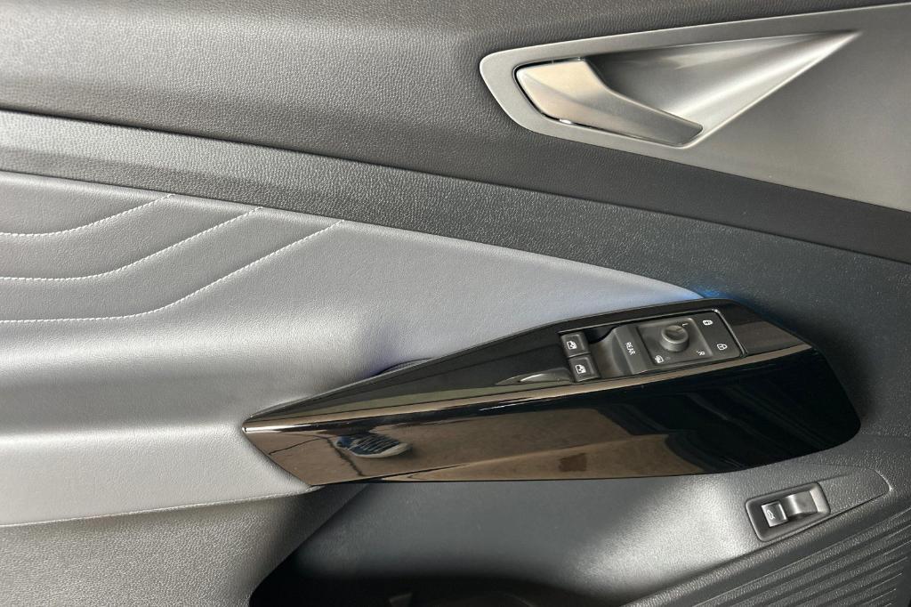 used 2023 Volkswagen ID.4 car, priced at $23,488