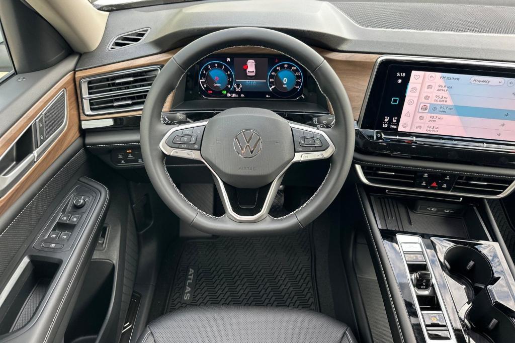 new 2026 Volkswagen Atlas car, priced at $47,037