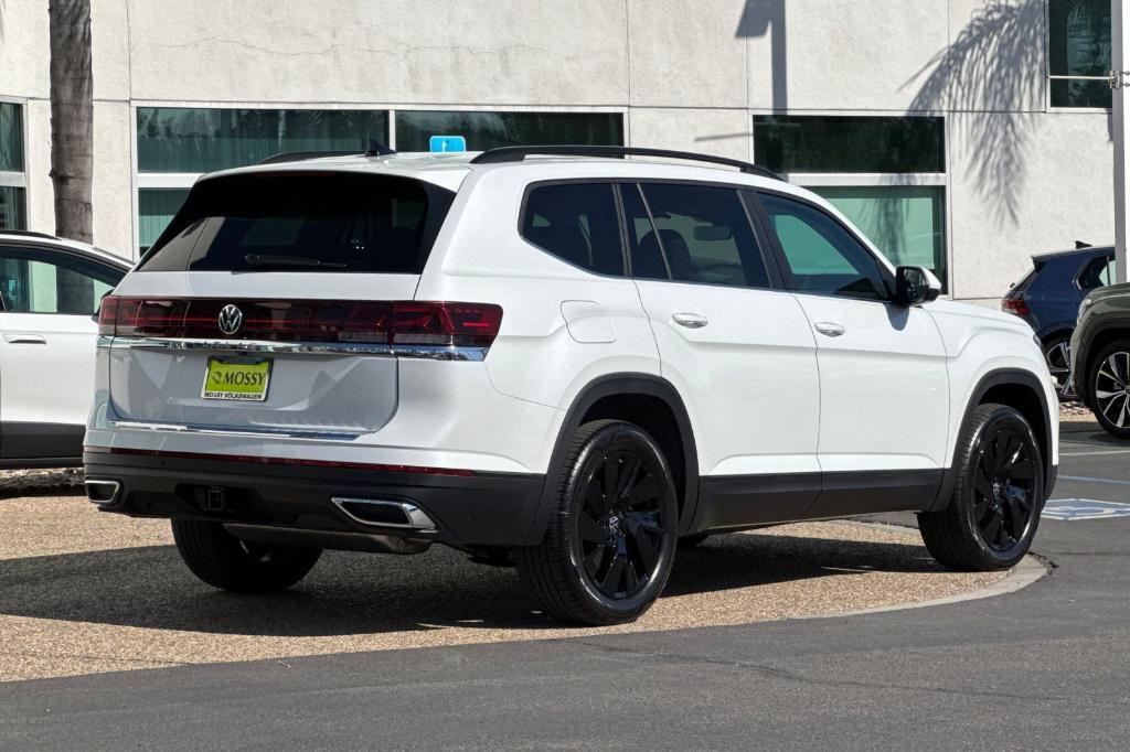 new 2026 Volkswagen Atlas car, priced at $45,050