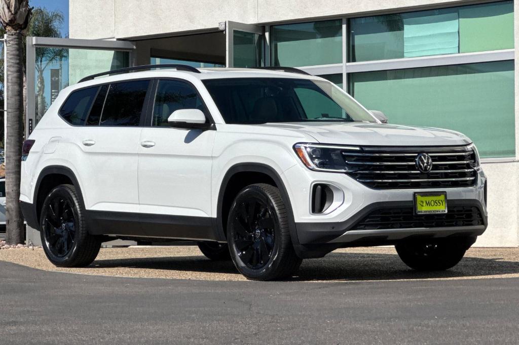 new 2026 Volkswagen Atlas car, priced at $45,050