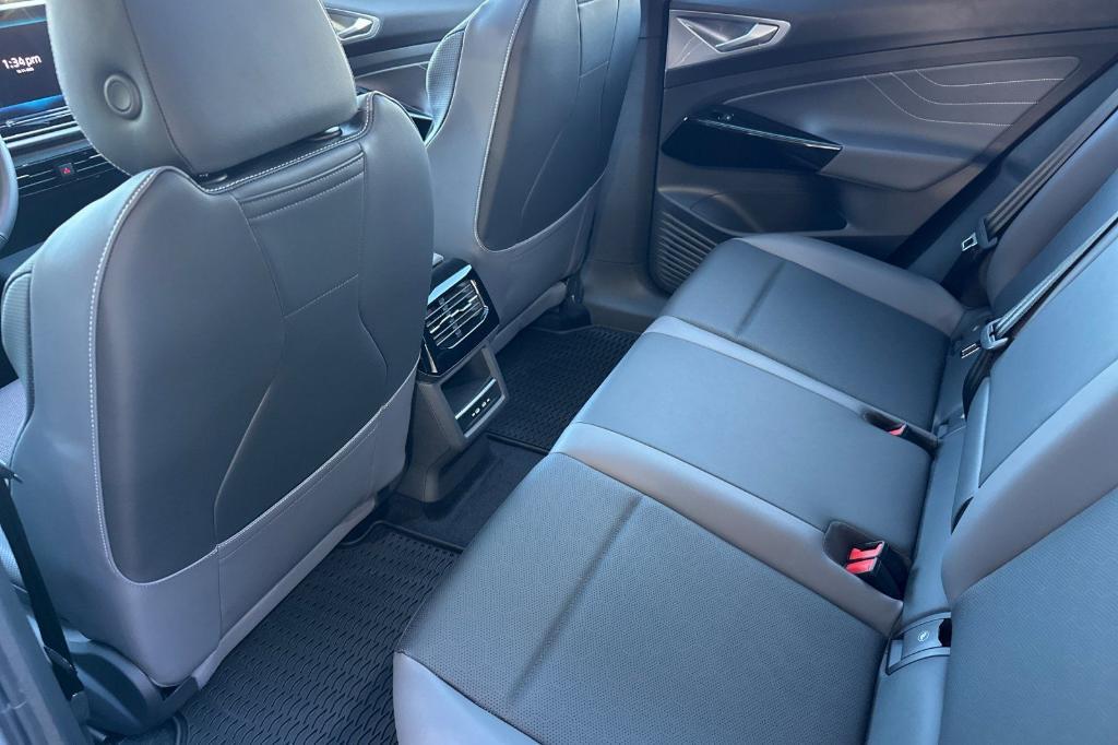 new 2026 Volkswagen ID.4 car, priced at $50,272