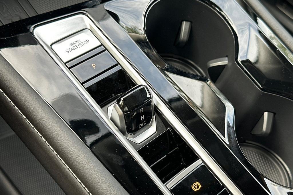 new 2026 Volkswagen Atlas car, priced at $45,929