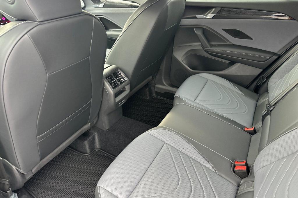 new 2026 Volkswagen Tiguan car, priced at $39,062