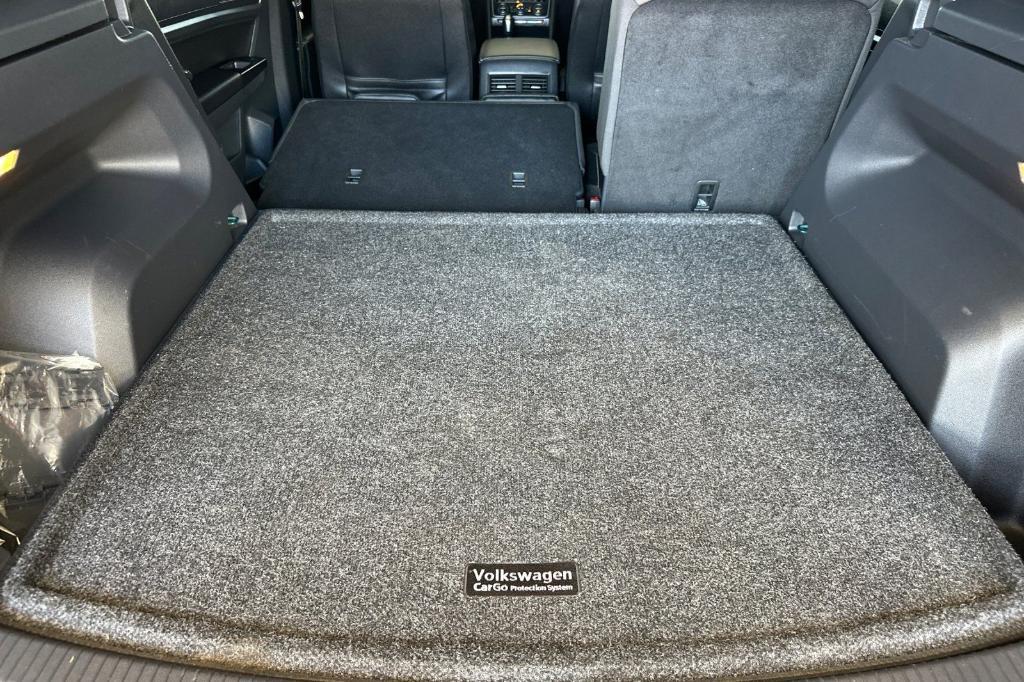 used 2020 Volkswagen Atlas Cross Sport car, priced at $19,788