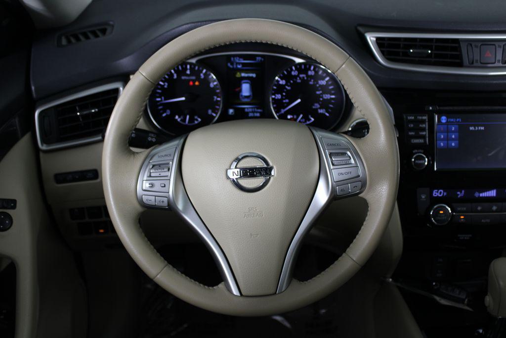 used 2014 Nissan Rogue car, priced at $11,152