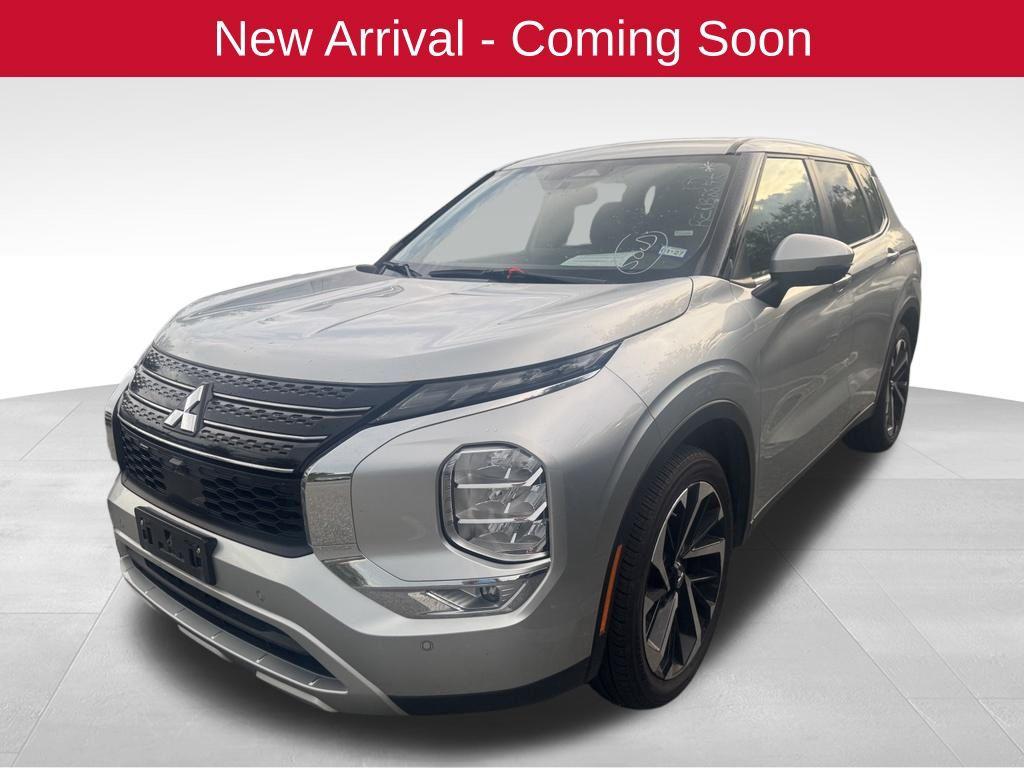 used 2024 Mitsubishi Outlander car, priced at $22,487