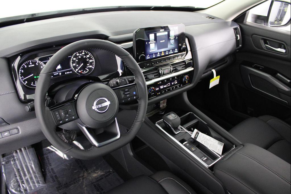 new 2025 Nissan Pathfinder car, priced at $34,890