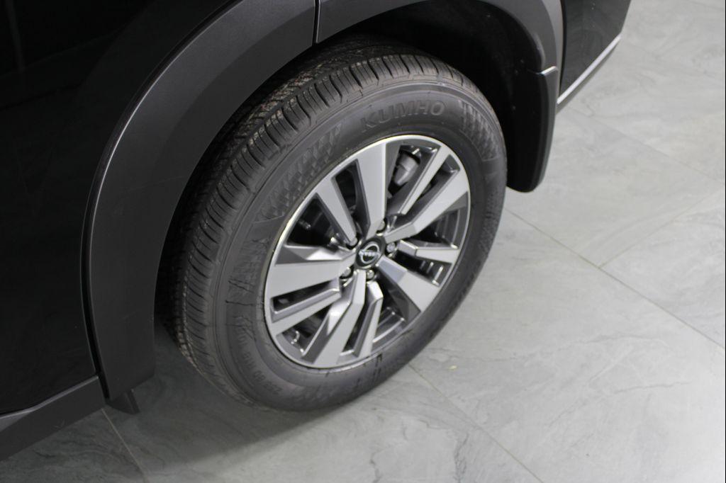 new 2025 Nissan Pathfinder car, priced at $34,890