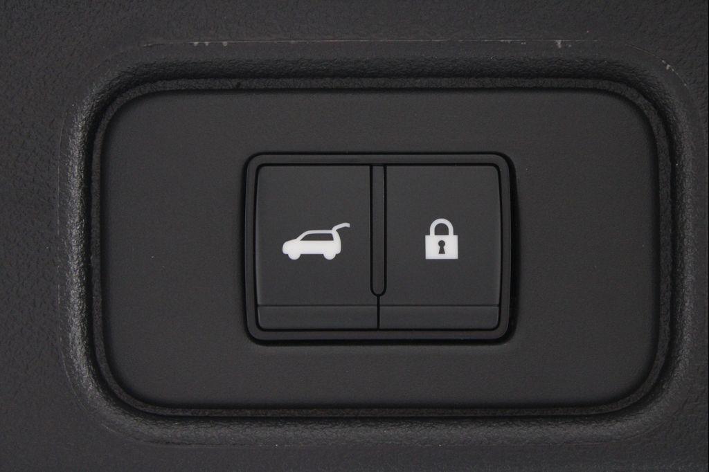 new 2025 Nissan Pathfinder car, priced at $34,160