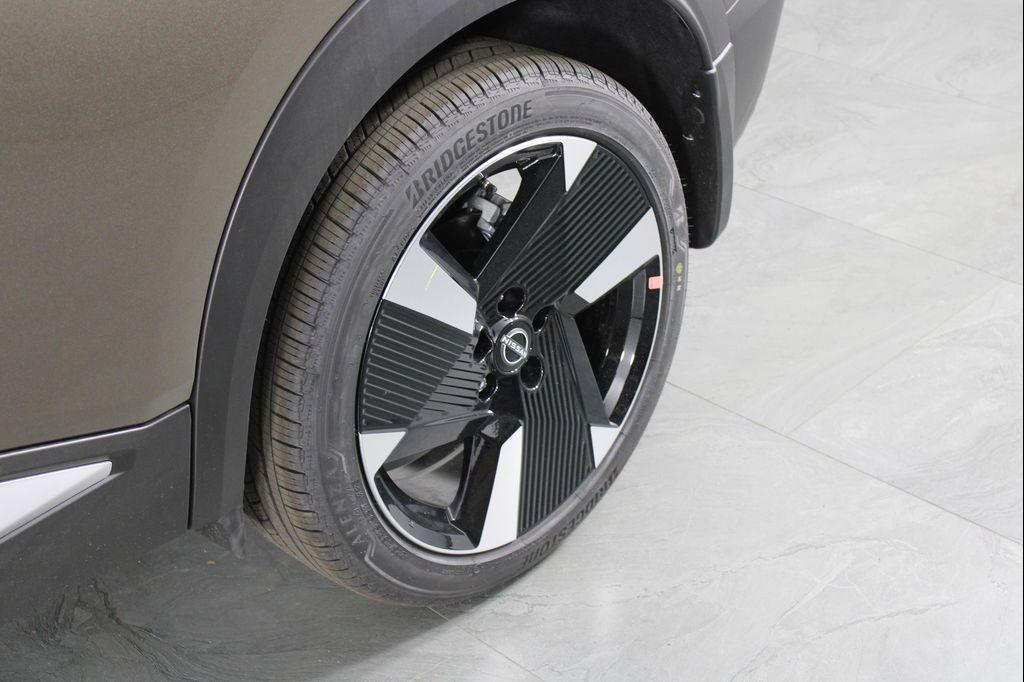 new 2026 Nissan Kicks car, priced at $26,500