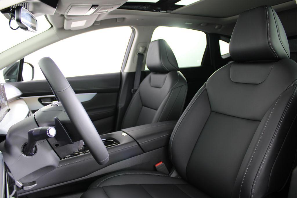 new 2025 Nissan Murano car, priced at $40,129