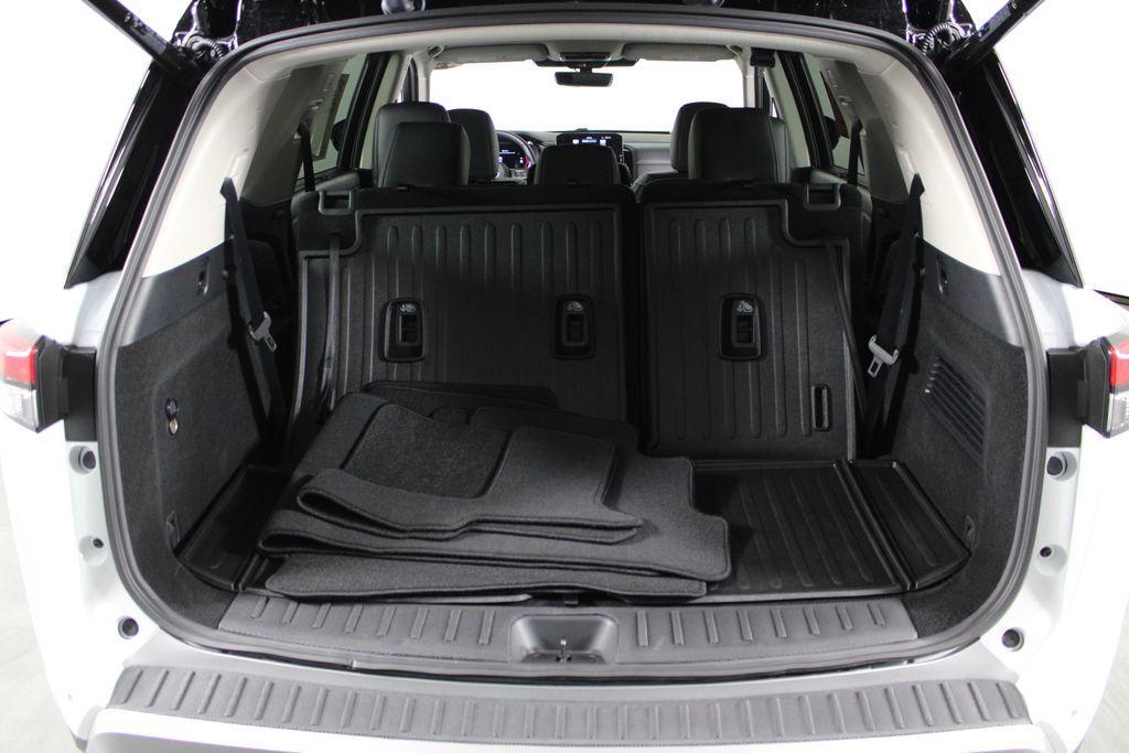 used 2025 Nissan Pathfinder car, priced at $41,598