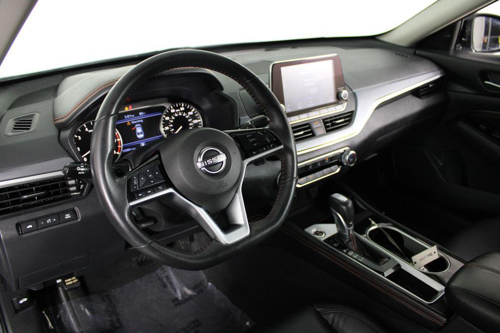used 2023 Nissan Altima car, priced at $19,287
