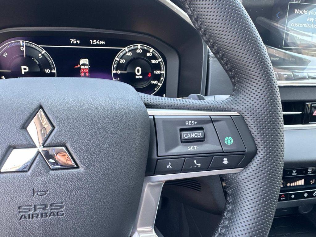 new 2025 Mitsubishi Outlander PHEV car, priced at $40,390