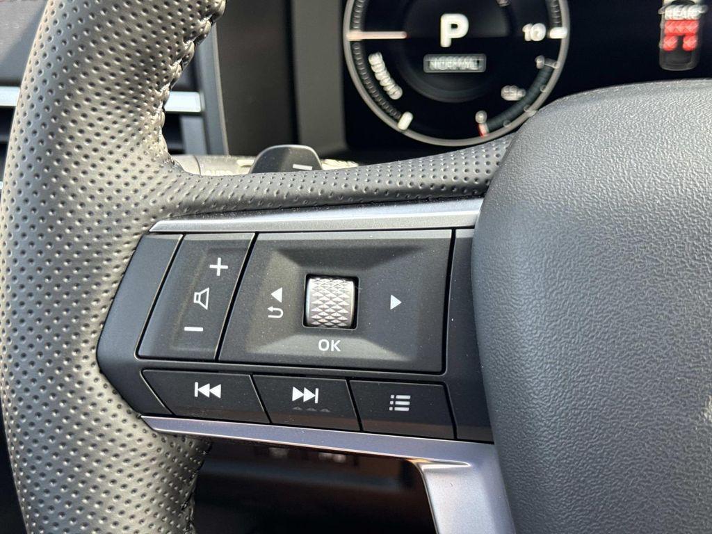 new 2025 Mitsubishi Outlander PHEV car, priced at $43,045