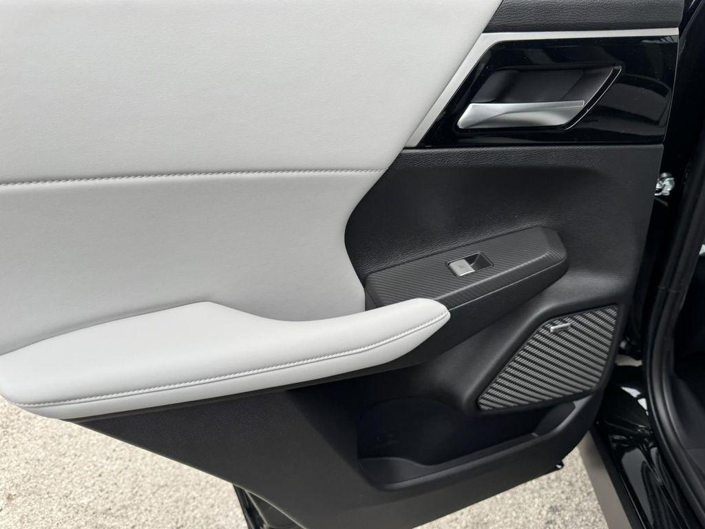 new 2025 Mitsubishi Outlander car, priced at $28,465