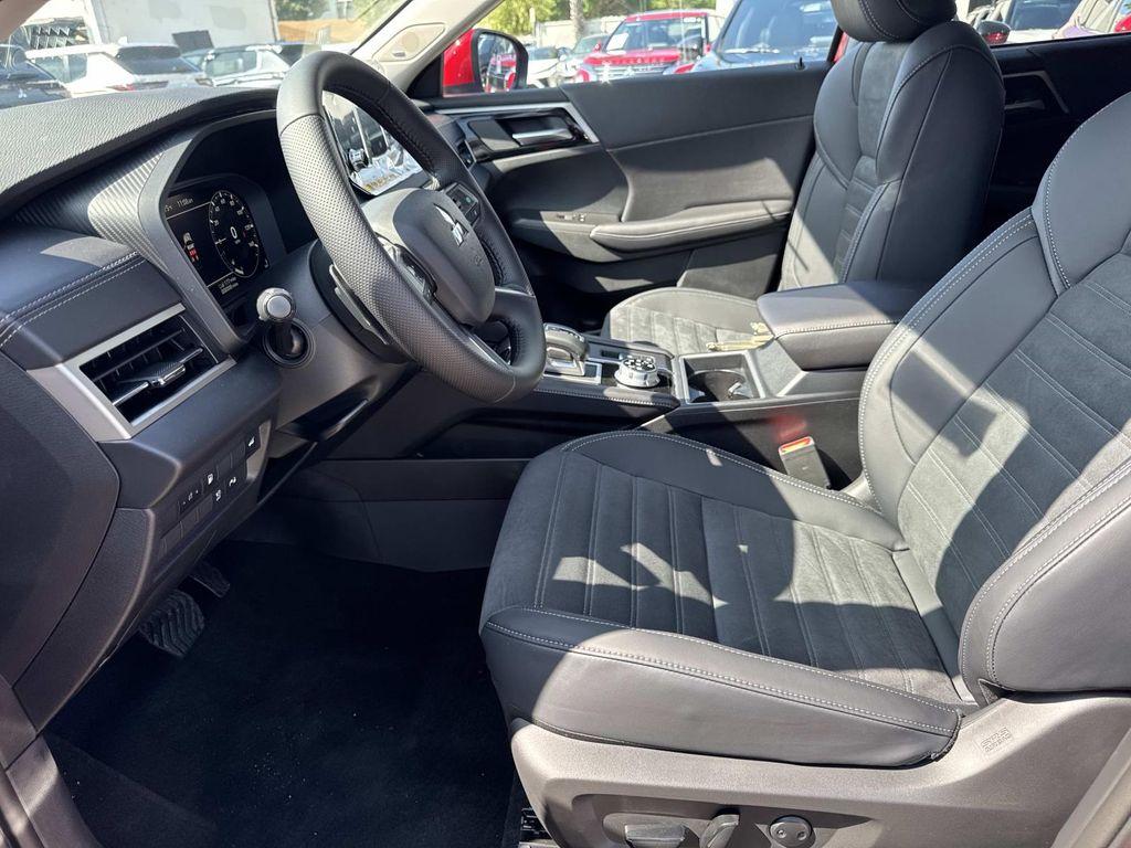 new 2025 Mitsubishi Outlander PHEV car, priced at $39,145