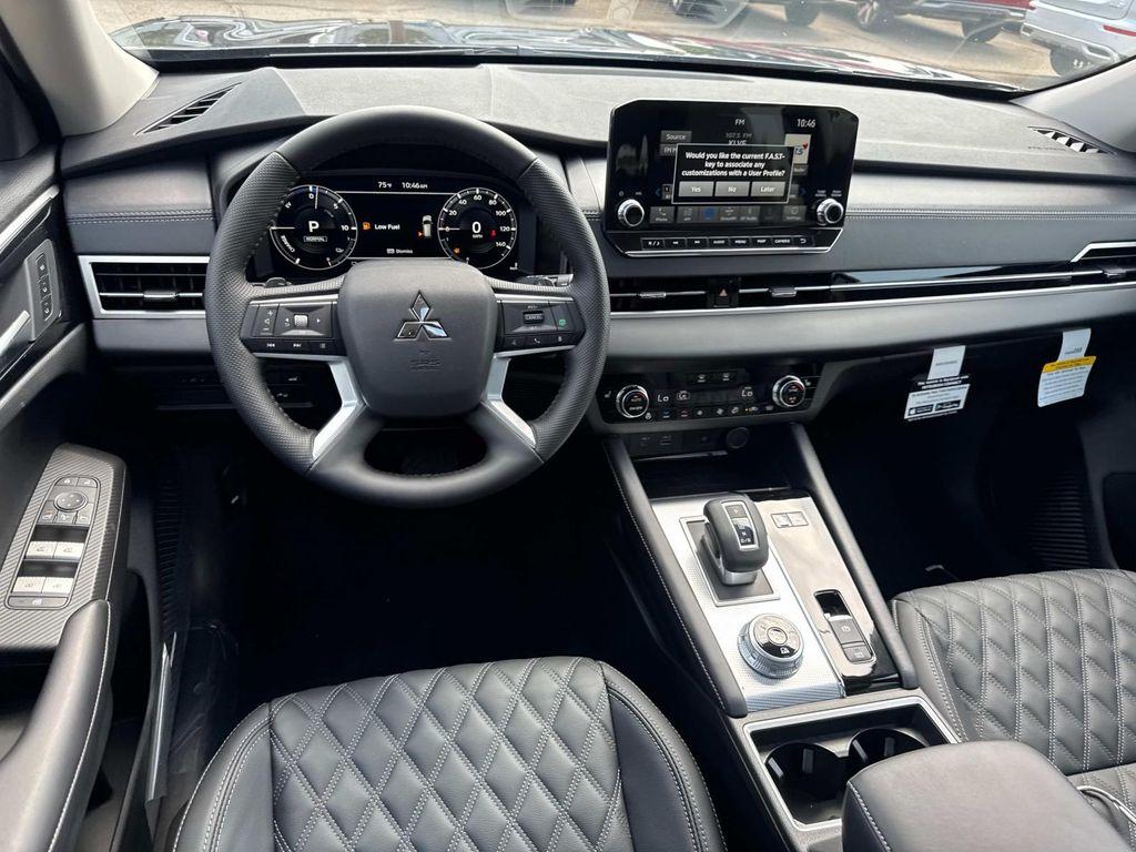 new 2025 Mitsubishi Outlander PHEV car, priced at $39,420