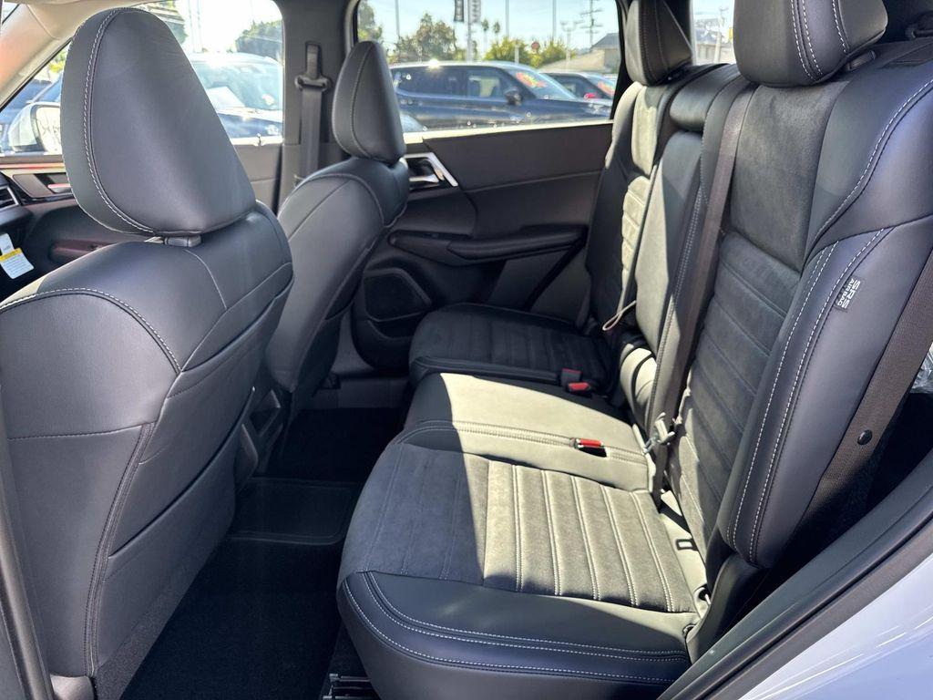 new 2025 Mitsubishi Outlander PHEV car, priced at $39,425