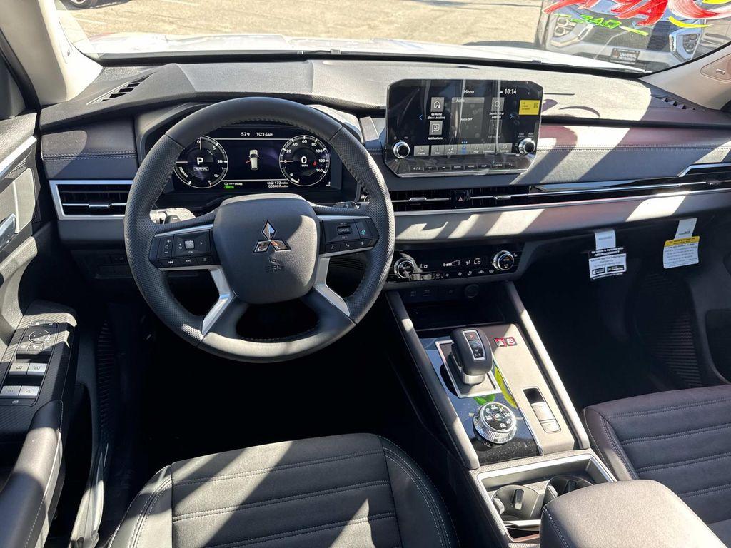 new 2025 Mitsubishi Outlander PHEV car, priced at $39,425