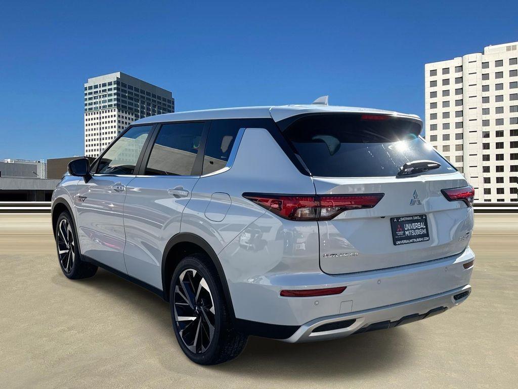 new 2025 Mitsubishi Outlander PHEV car, priced at $39,425