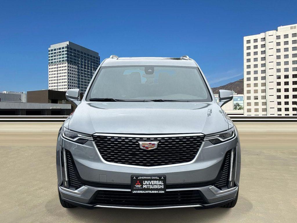 used 2025 Cadillac XT6 car, priced at $39,885