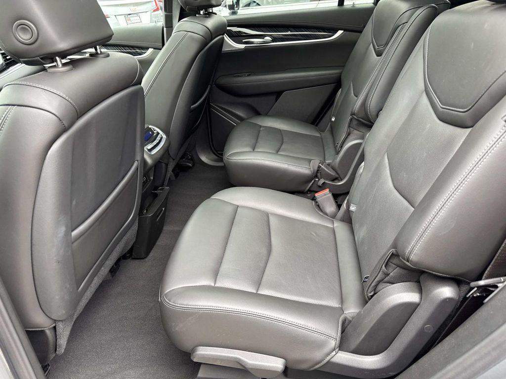 used 2025 Cadillac XT6 car, priced at $39,885