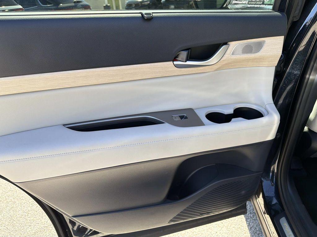 used 2024 Hyundai Palisade car, priced at $34,889