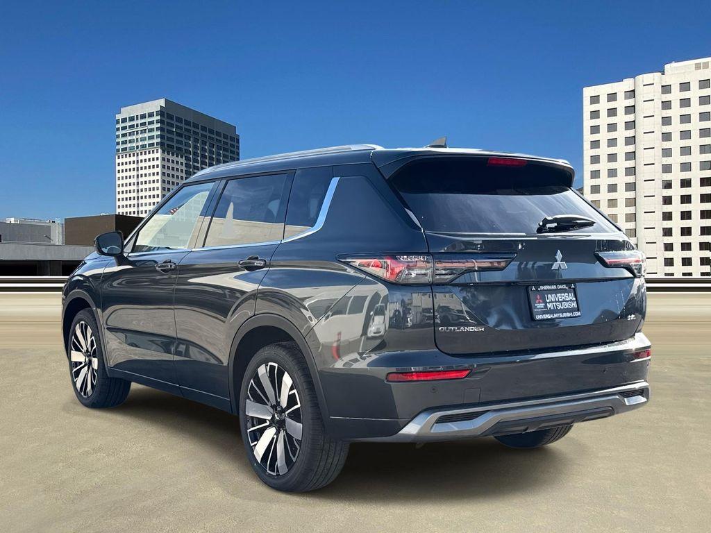 new 2026 Mitsubishi Outlander car, priced at $38,260
