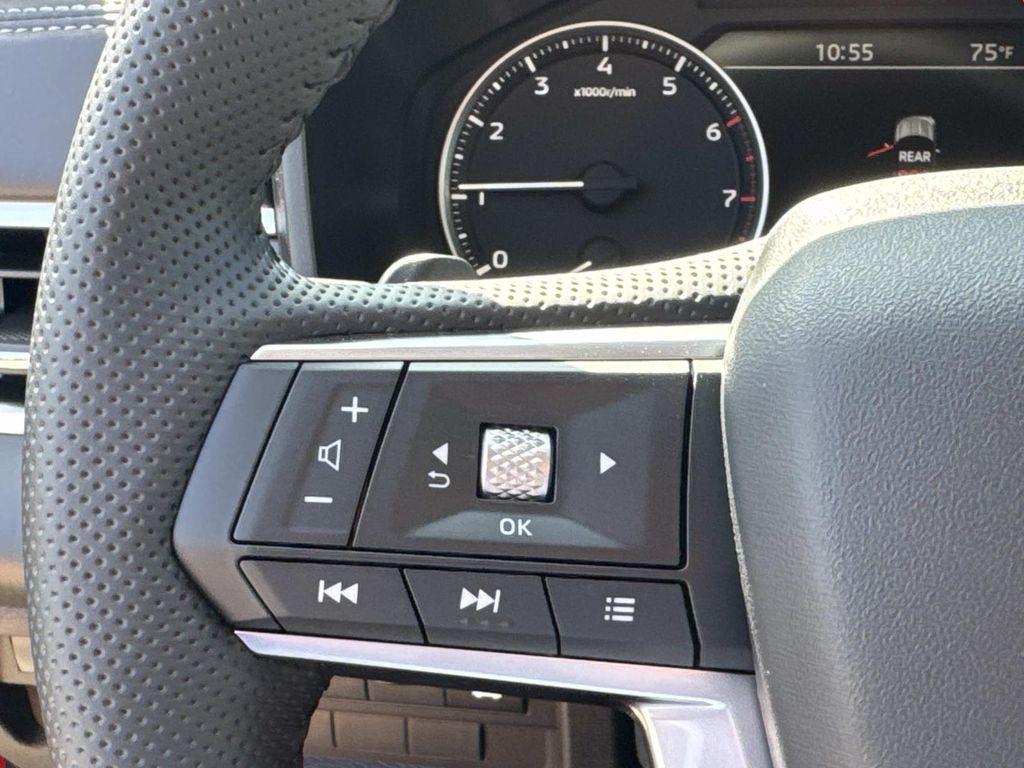 new 2025 Mitsubishi Outlander car, priced at $29,840