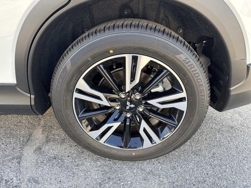 new 2026 Mitsubishi Eclipse Cross car, priced at $30,175