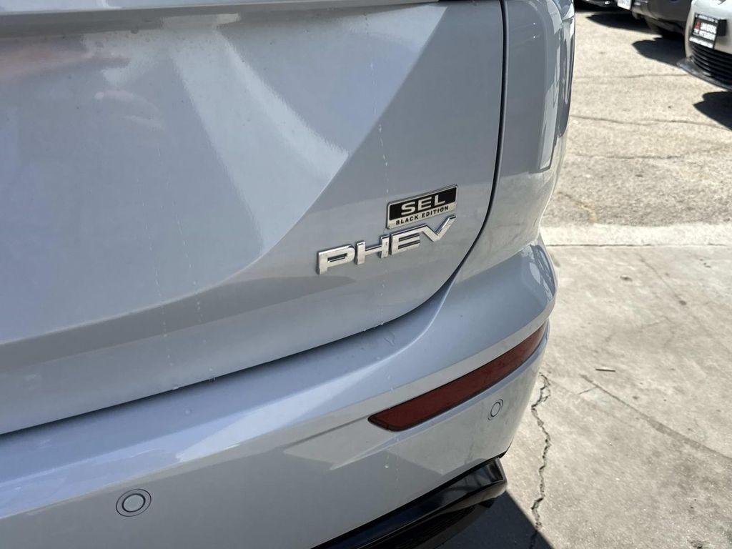 new 2025 Mitsubishi Outlander PHEV car, priced at $41,795