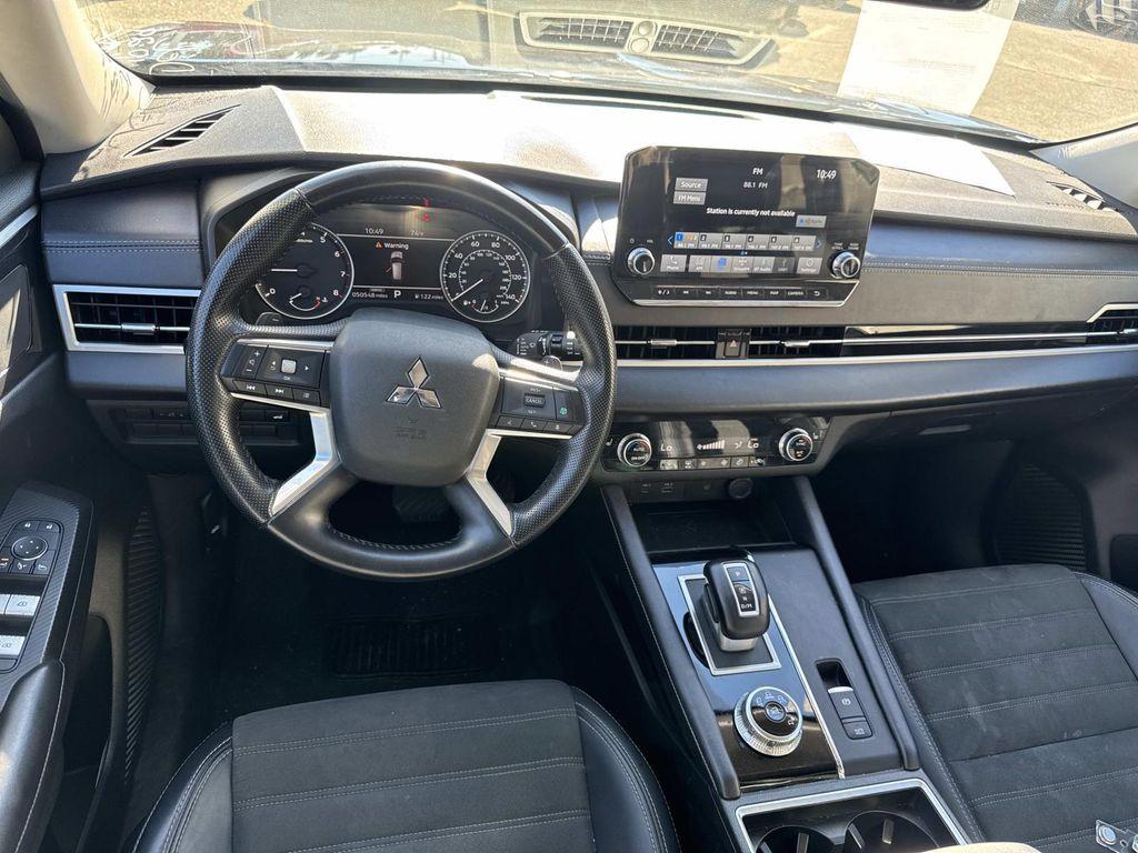 used 2024 Mitsubishi Outlander car, priced at $20,495