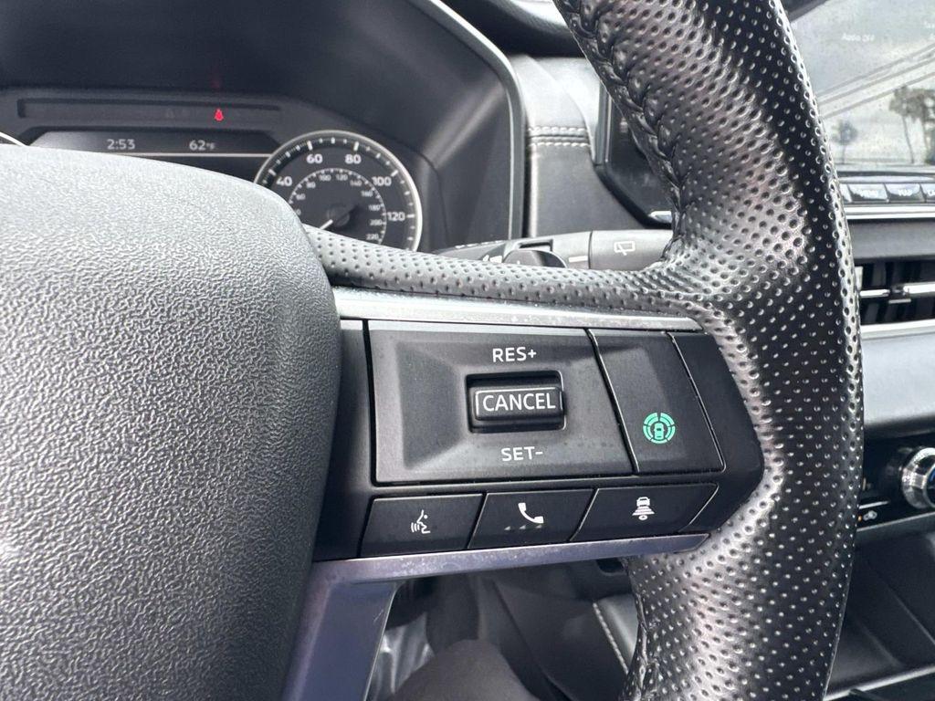 used 2024 Mitsubishi Outlander car, priced at $21,991