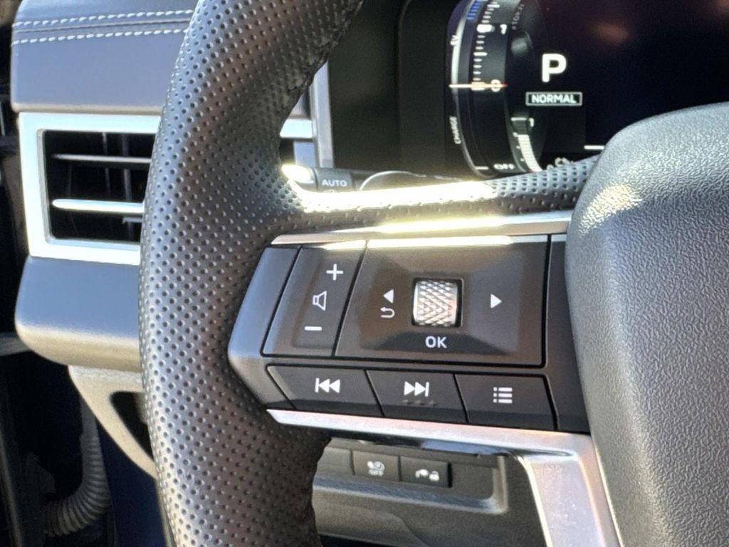 used 2024 Mitsubishi Outlander PHEV car, priced at $27,889