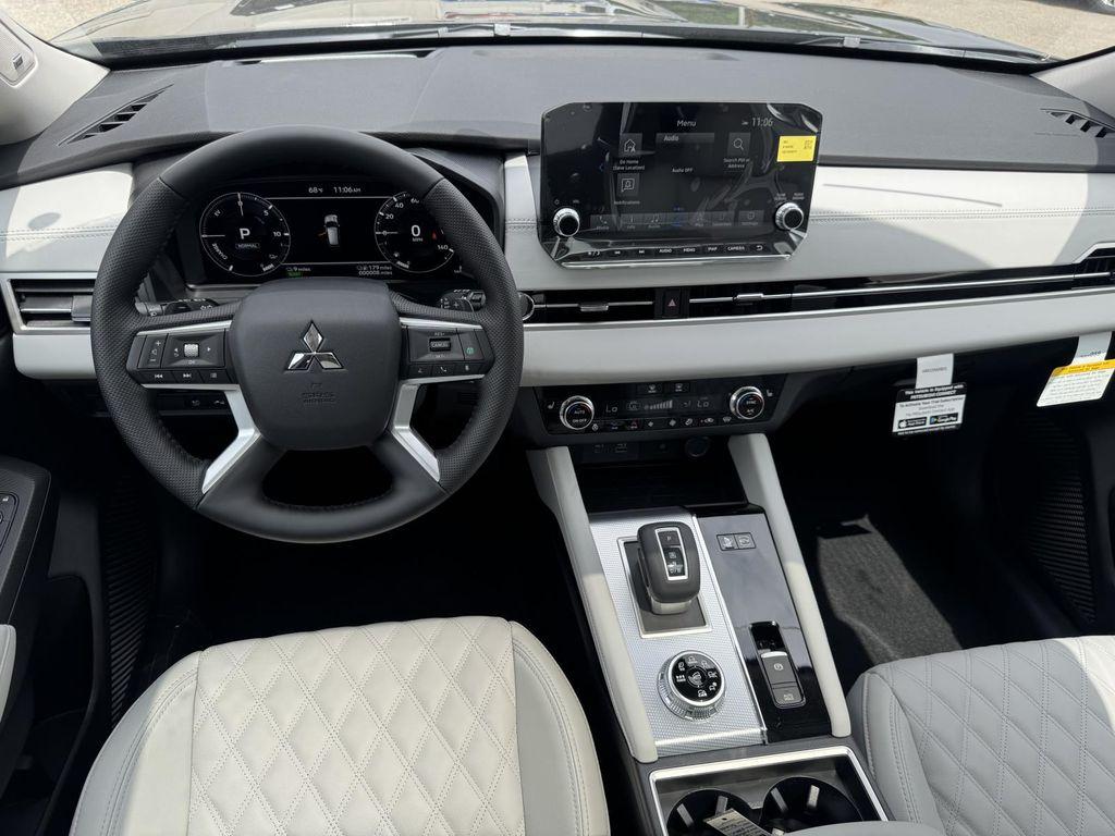 new 2025 Mitsubishi Outlander PHEV car, priced at $41,950